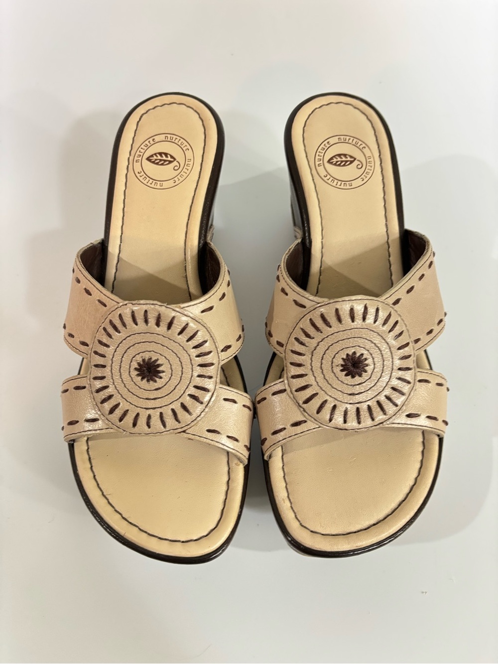 Nurture Leather Opened Toe Wedges 6 1/2 M